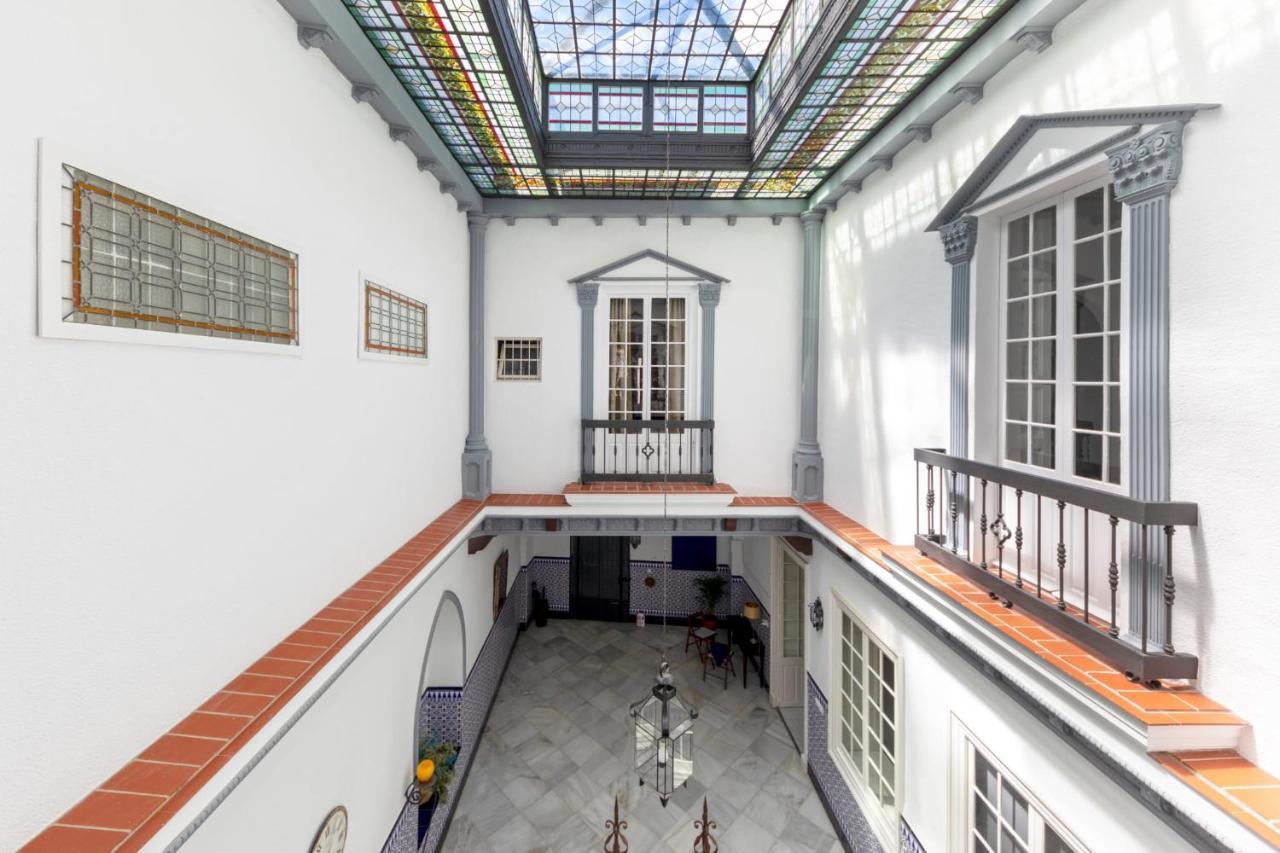 Palacio Don Carlos Jerez de la Frontera Exterior foto